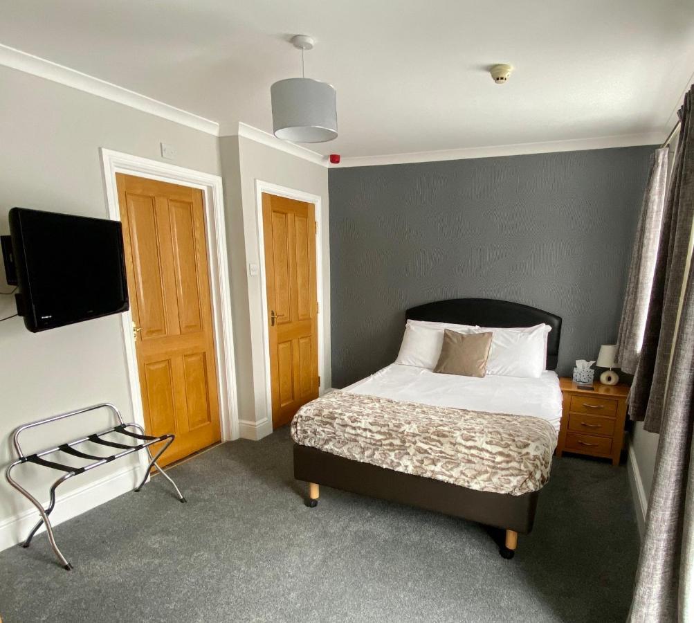 Jeffersons Hotel & Serviced Apartments (Adults Only) Барроу-ин-Фернесс Экстерьер фото