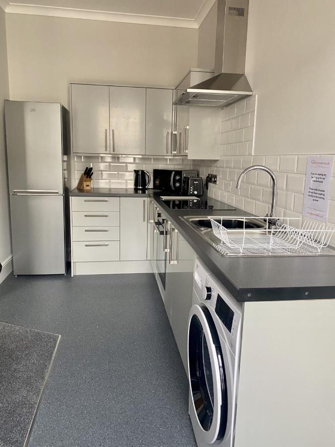 Jeffersons Hotel & Serviced Apartments (Adults Only) Барроу-ин-Фернесс Экстерьер фото