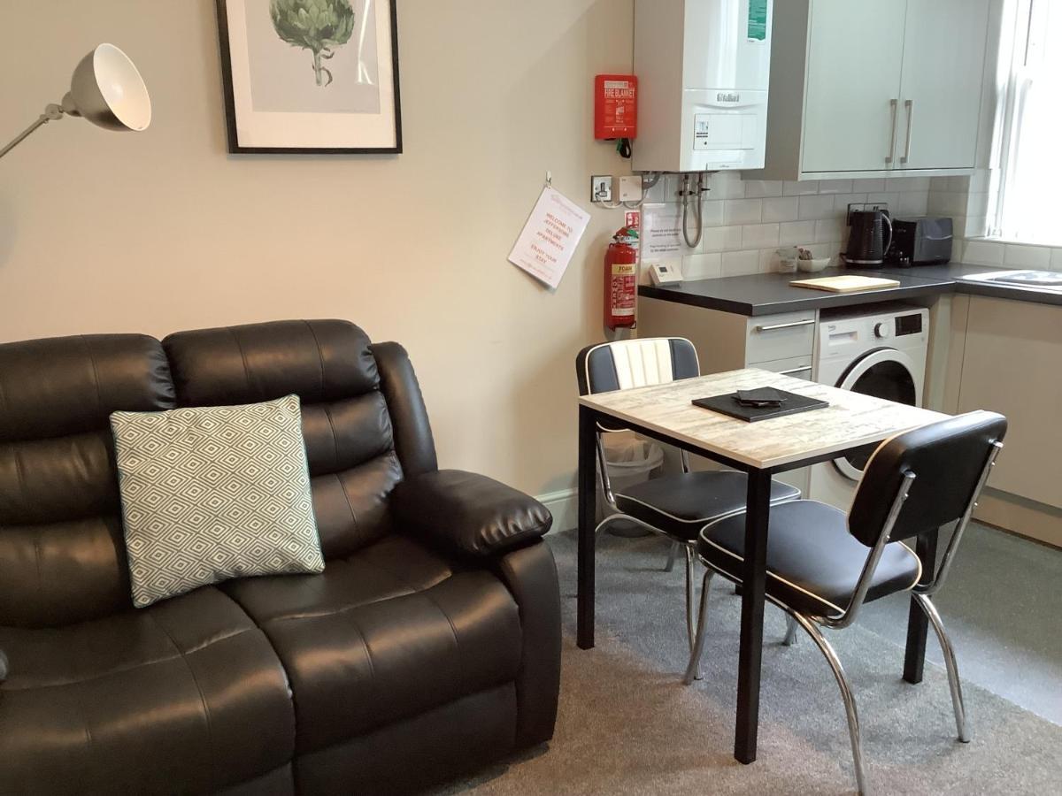 Jeffersons Hotel & Serviced Apartments (Adults Only) Барроу-ин-Фернесс Экстерьер фото