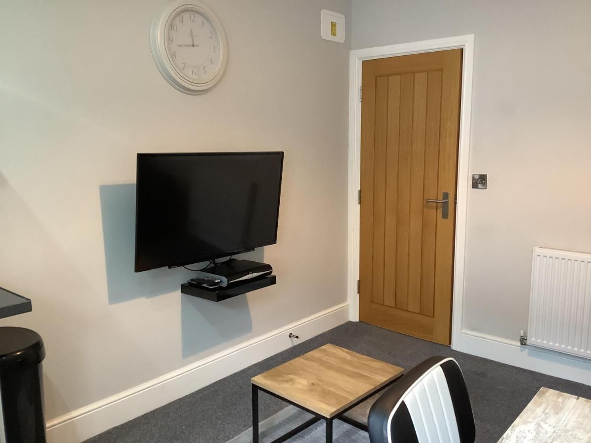 Jeffersons Hotel & Serviced Apartments (Adults Only) Барроу-ин-Фернесс Экстерьер фото