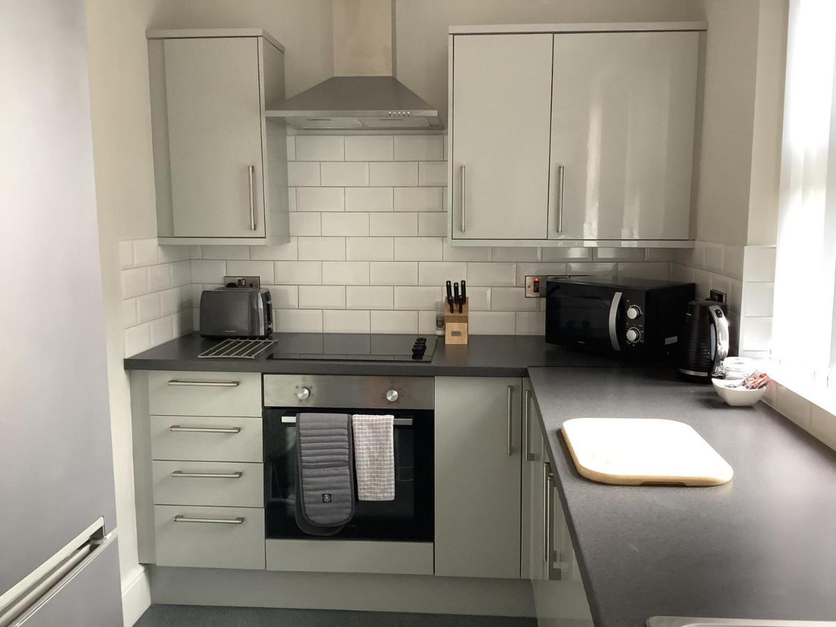 Jeffersons Hotel & Serviced Apartments (Adults Only) Барроу-ин-Фернесс Экстерьер фото